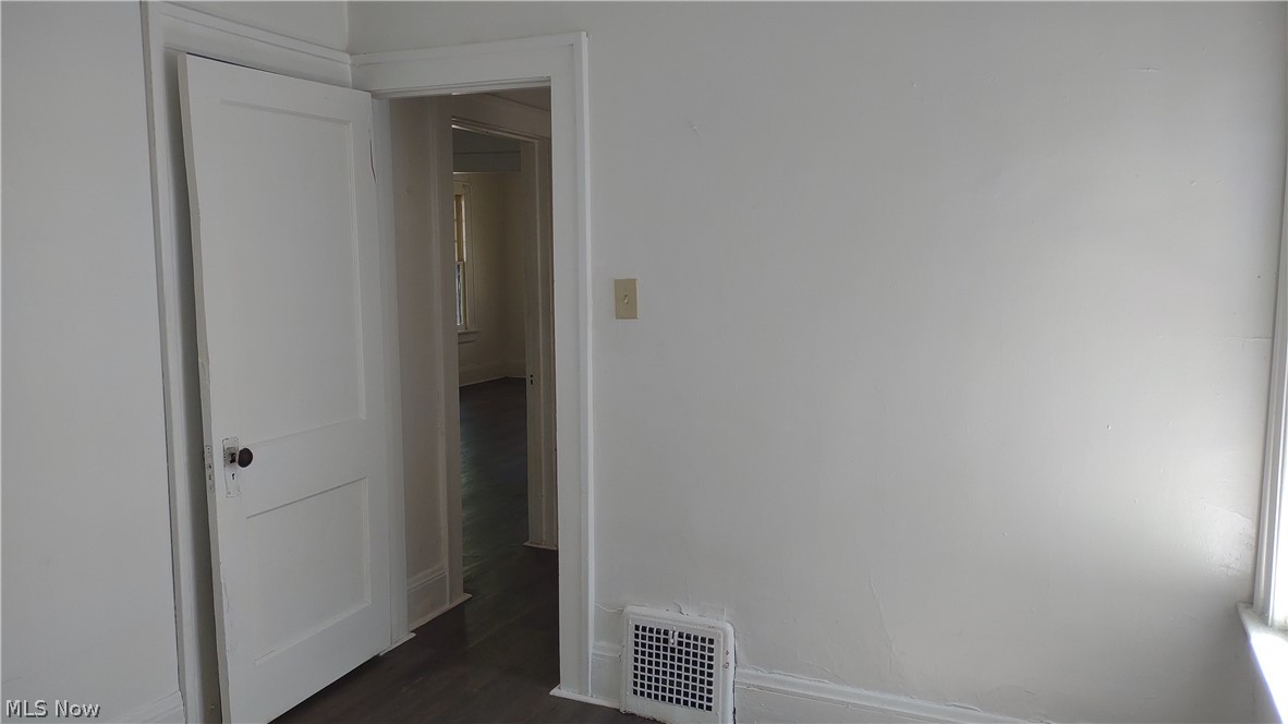 69 W Dalton Street Property Photo 8