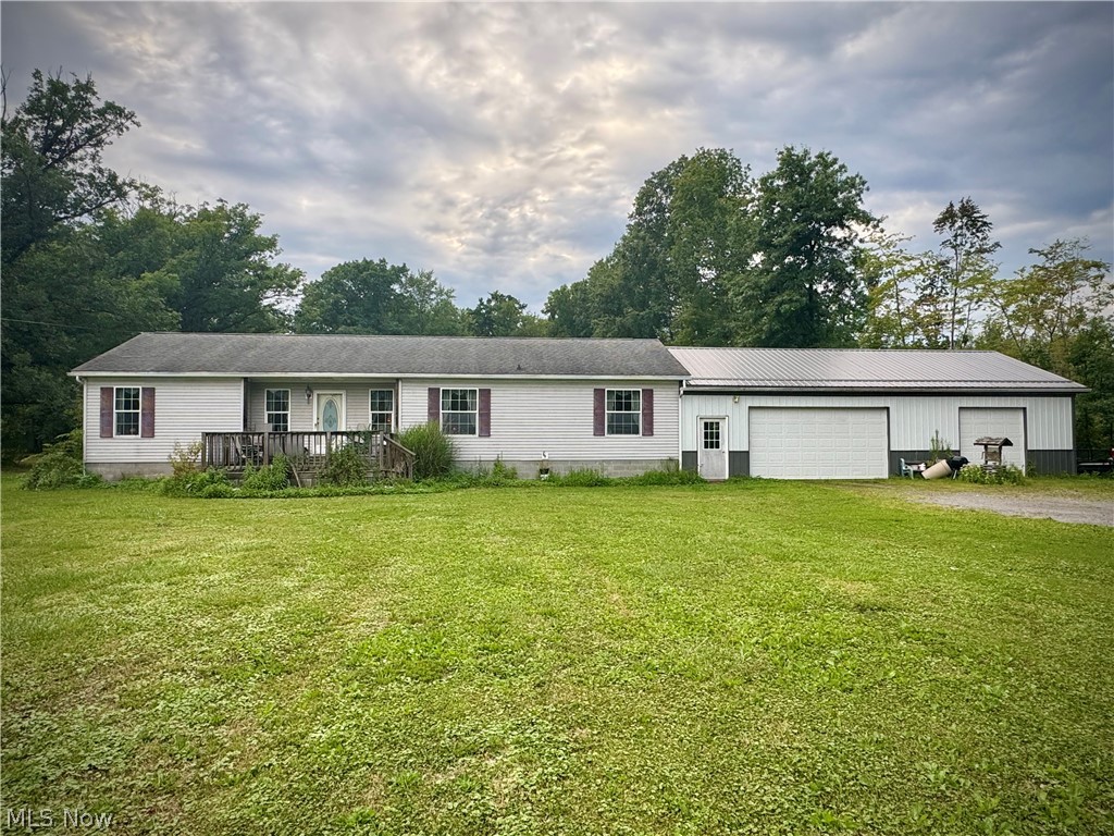 1886 N Pricetown Road Property Photo 1