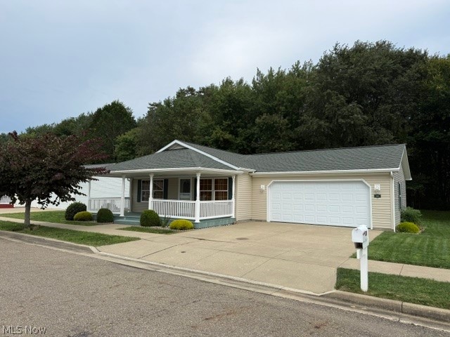 324 Gemini Drive Property Photo 1