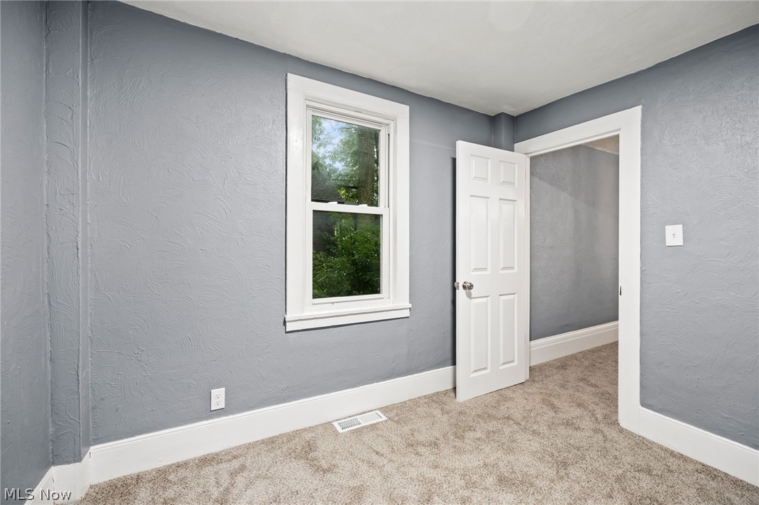 38867 Butternut Ridge Road Property Photo 12