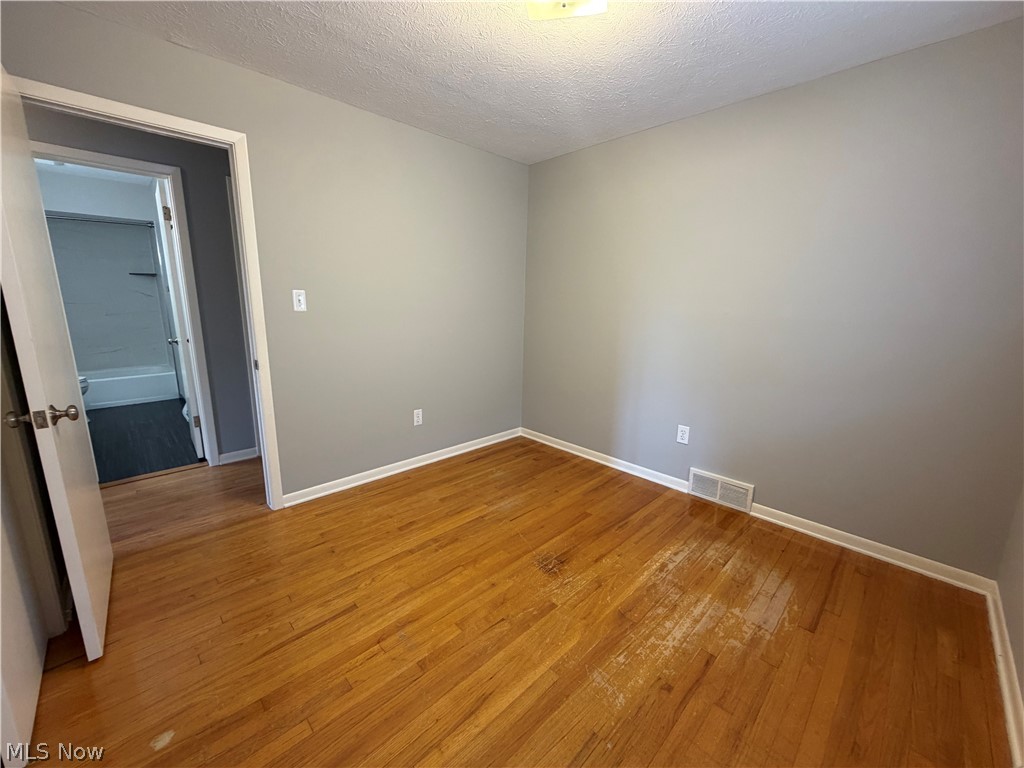 9711 Idlewood Drive Property Photo 15