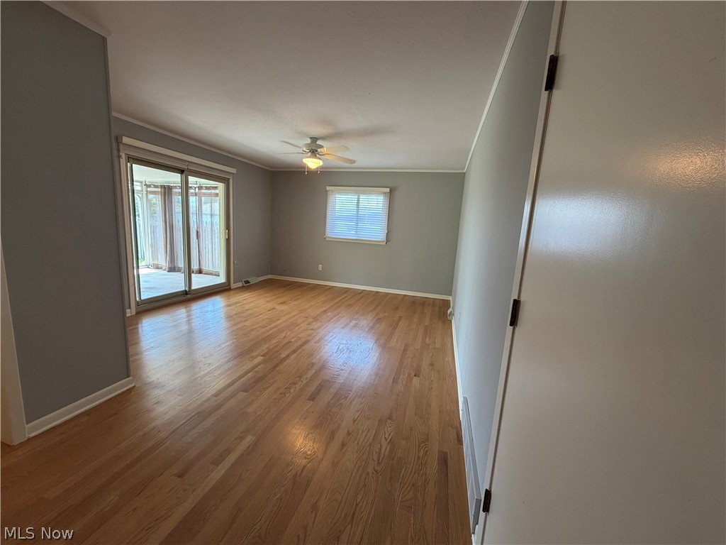 9711 Idlewood Drive Property Photo 24