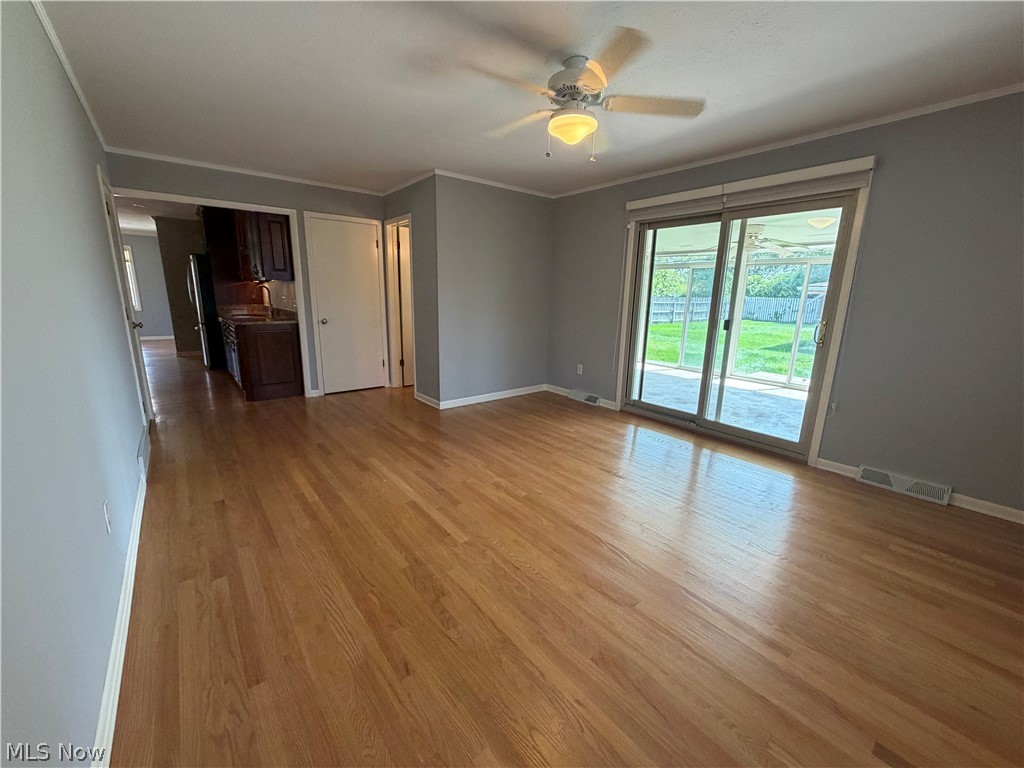 9711 Idlewood Drive Property Photo 26
