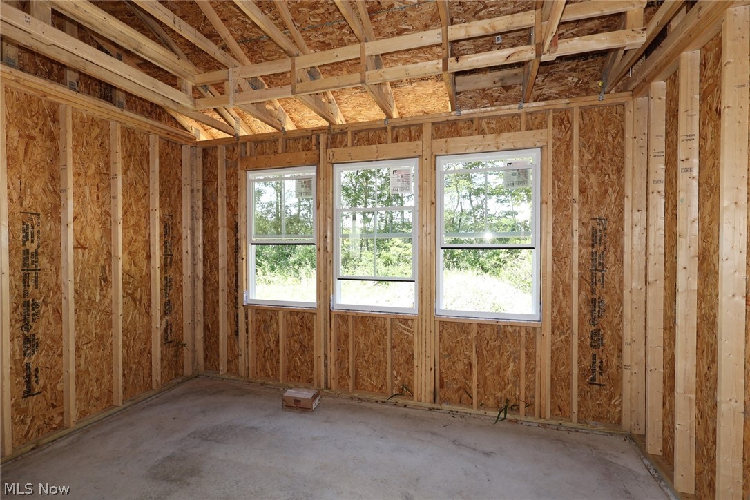 293 N Lighthouse Oval Property Photo 9