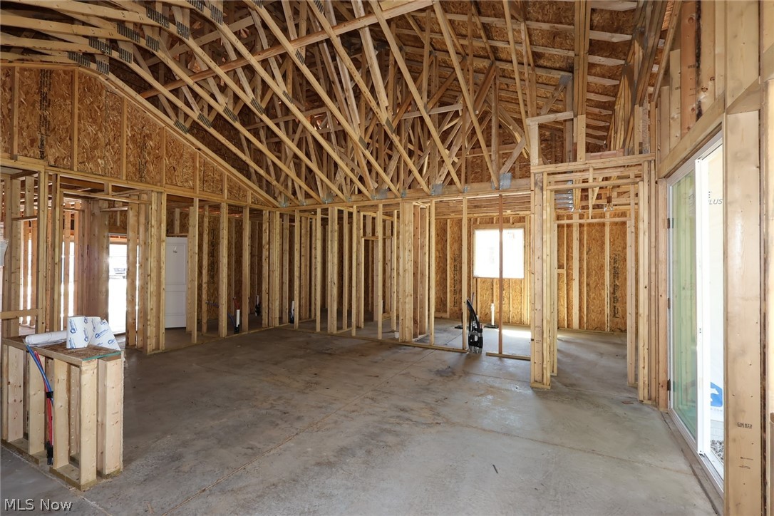 293 N Lighthouse Oval Property Photo 10