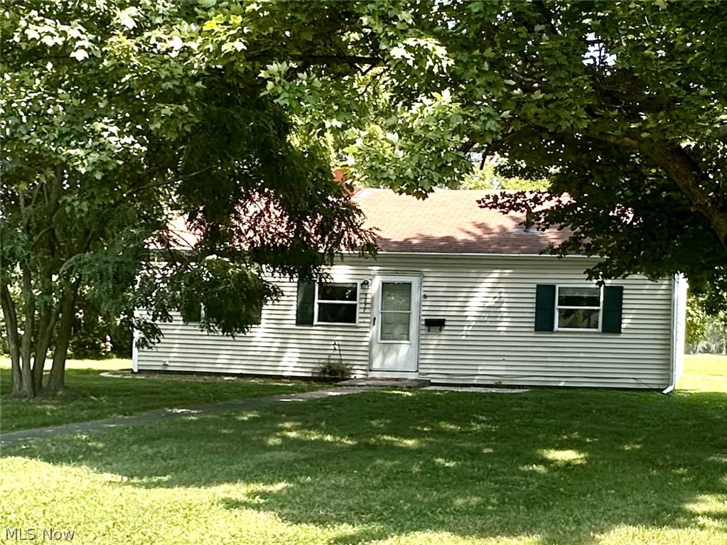 3877 Tacoma Avenue Property Photo 1