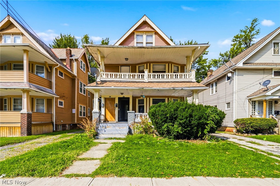406 E 148th Street Property Photo 1