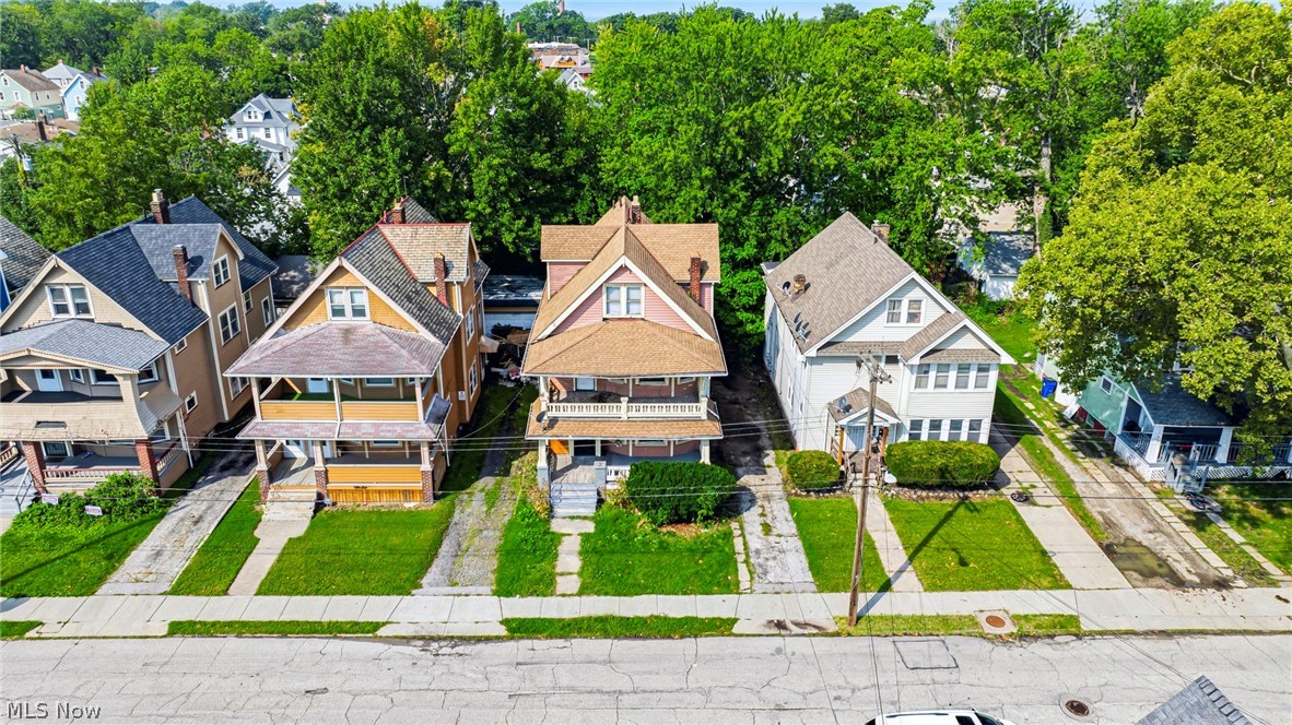 406 E 148th Street Property Photo 2