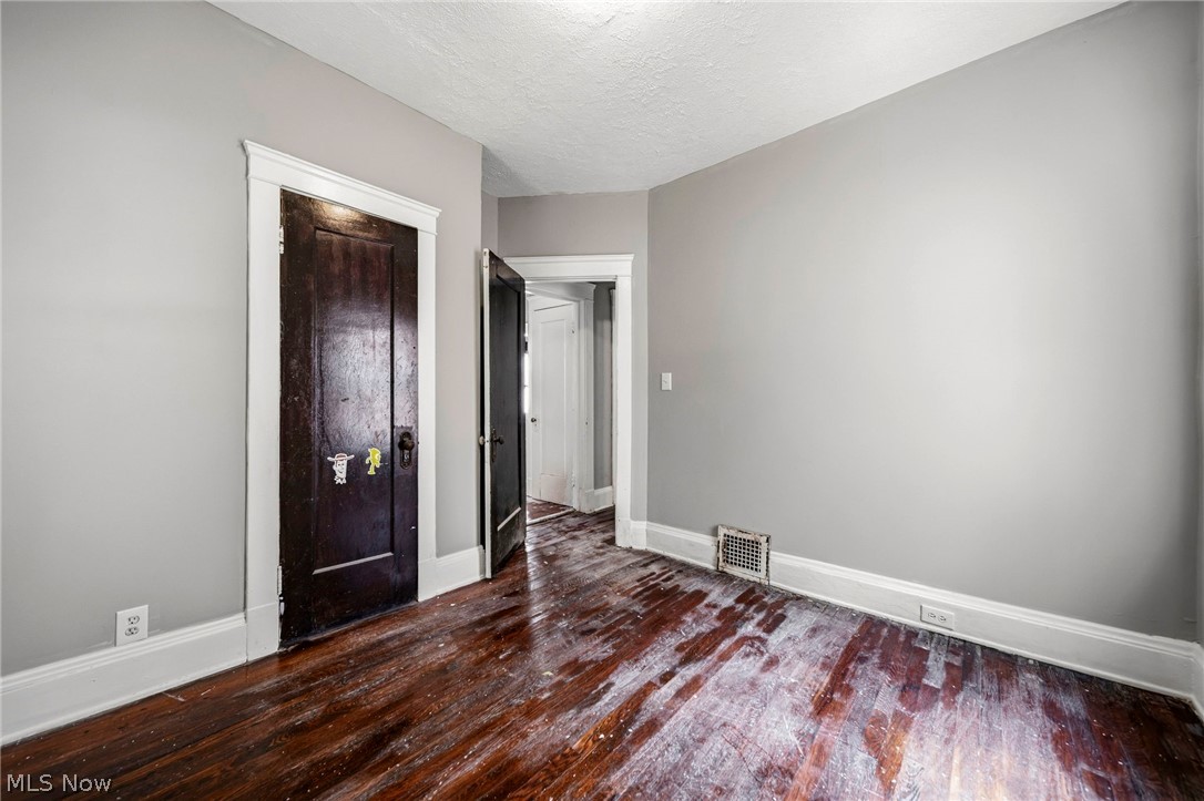 406 E 148th Street Property Photo 13