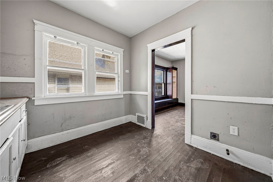 406 E 148th Street Property Photo 23