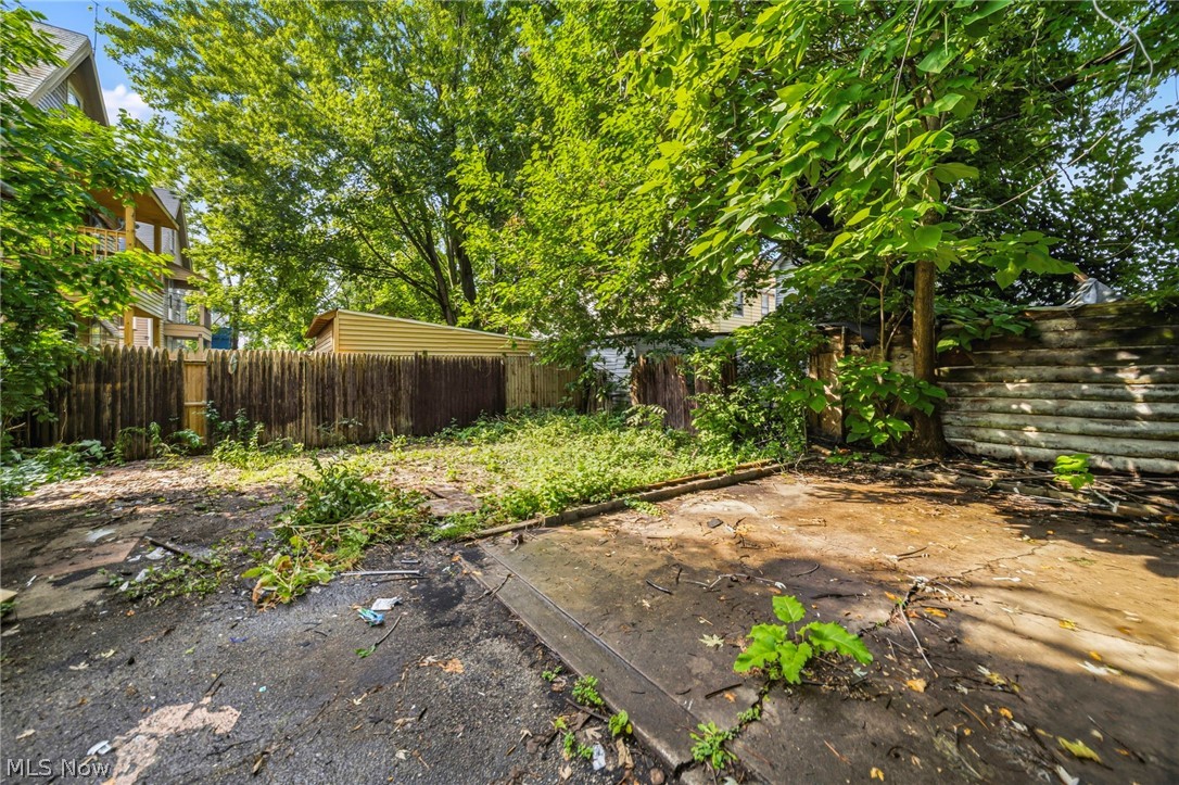 406 E 148th Street Property Photo 43