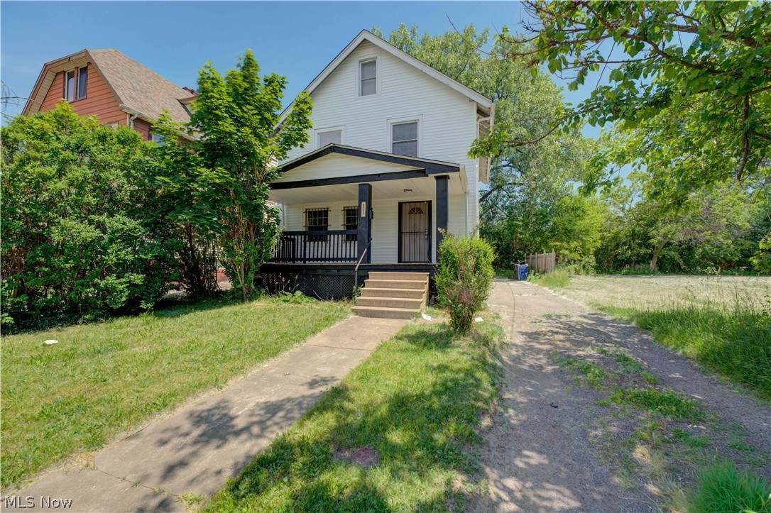 3241 E 116th Street Property Photo 1