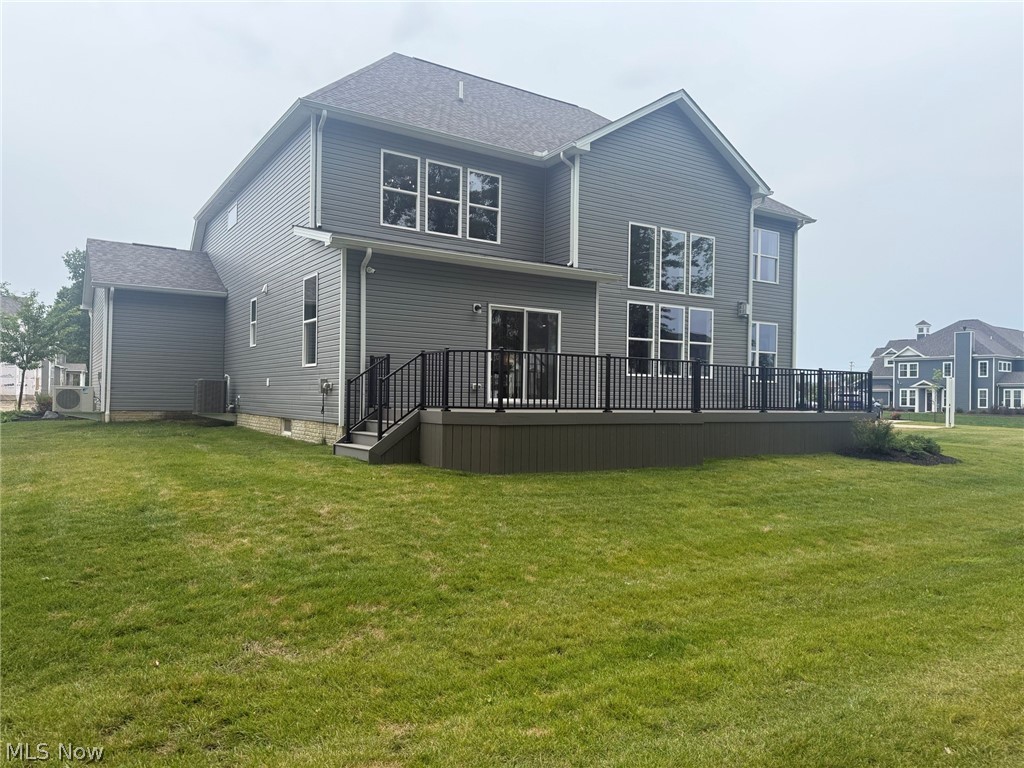 527 Port Side Drive Property Photo 2