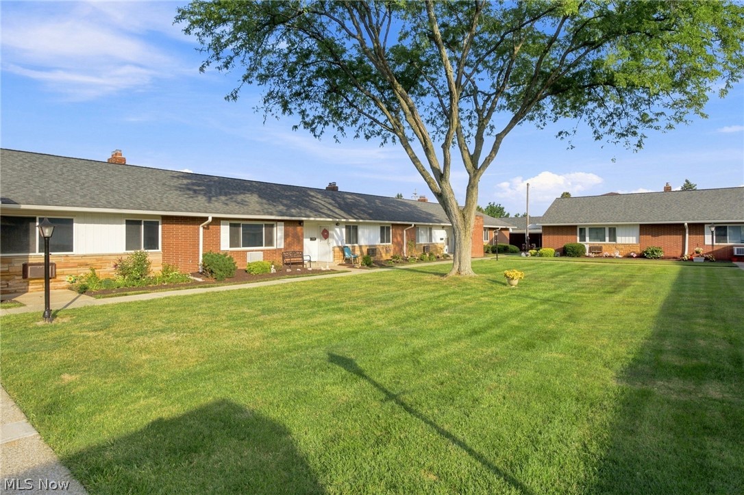 5651 Broadview Road B5 Property Photo 3