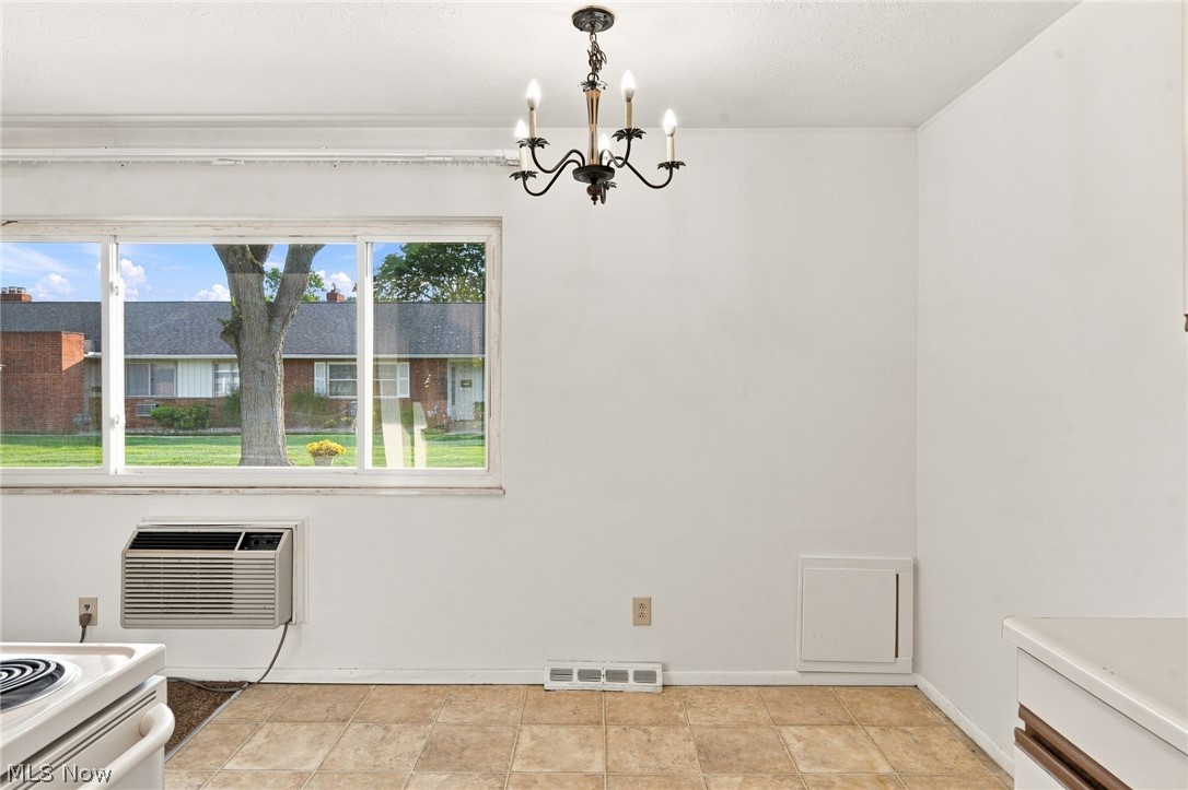 5651 Broadview Road B5 Property Photo 13
