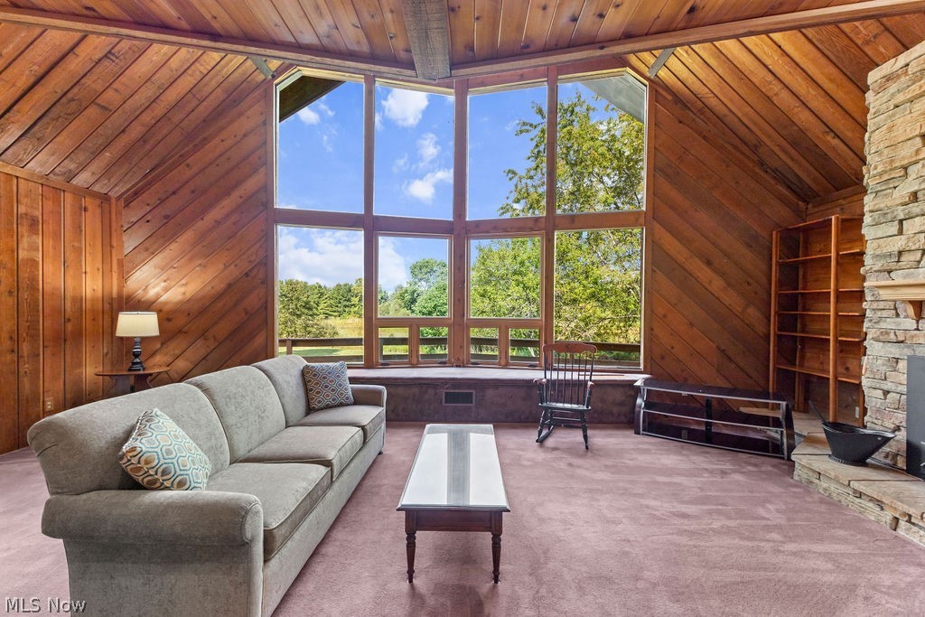 7734 Seasons Road Property Photo 8