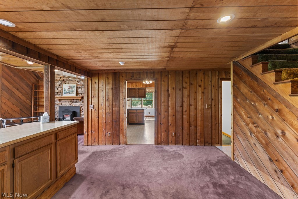 7734 Seasons Road Property Photo 12