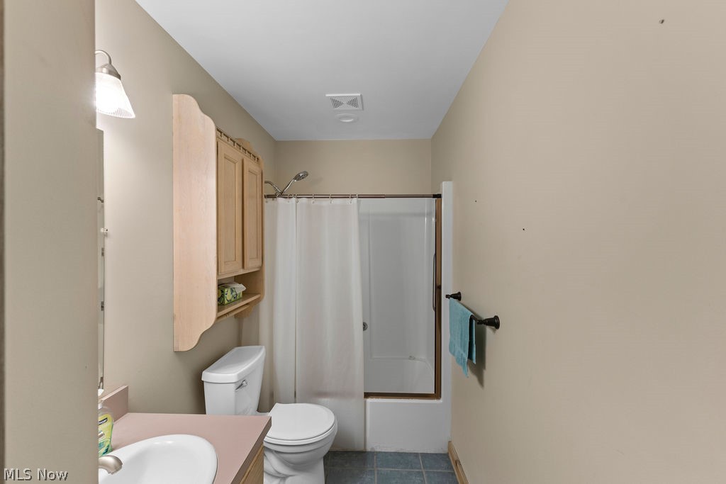 7734 Seasons Road Property Photo 25