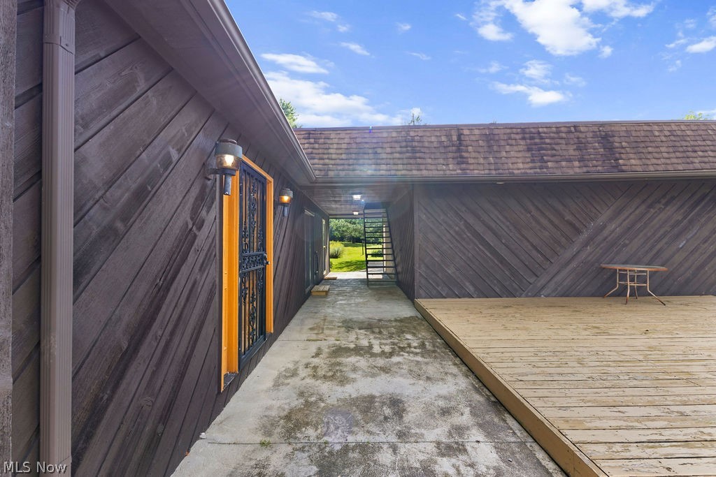 7734 Seasons Road Property Photo 33