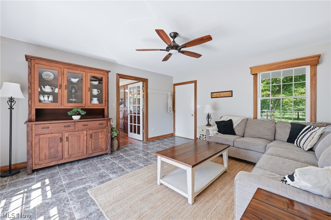 16139 S Range Road Property Photo 10
