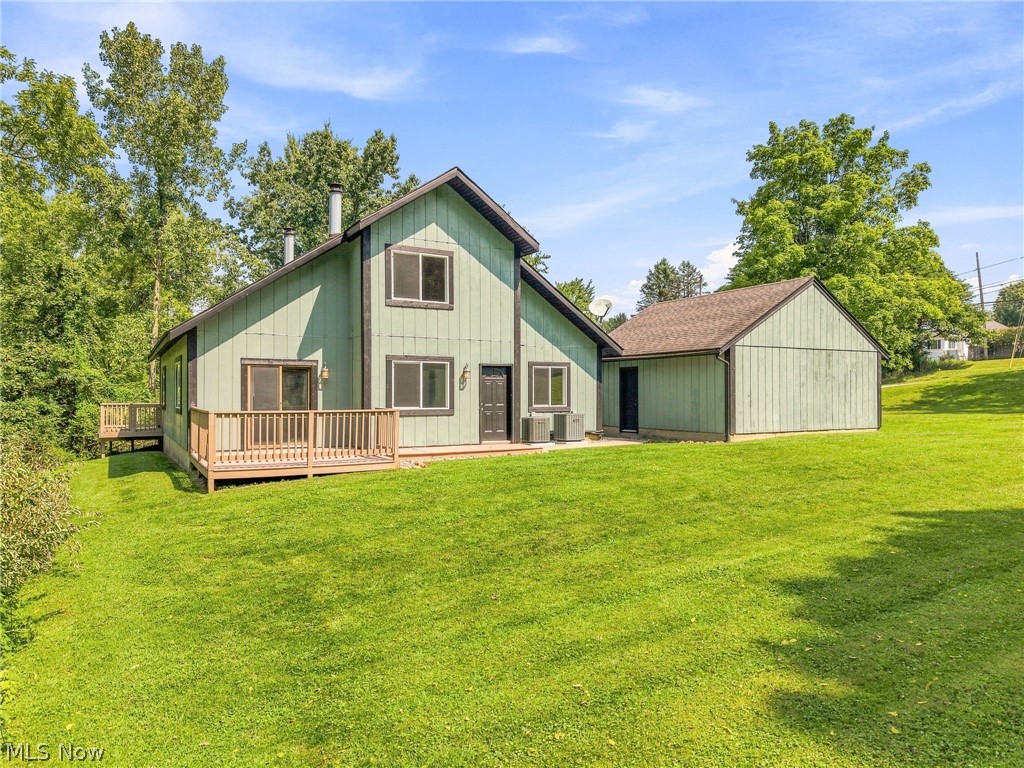 2652 Massillon Road Property Photo 1