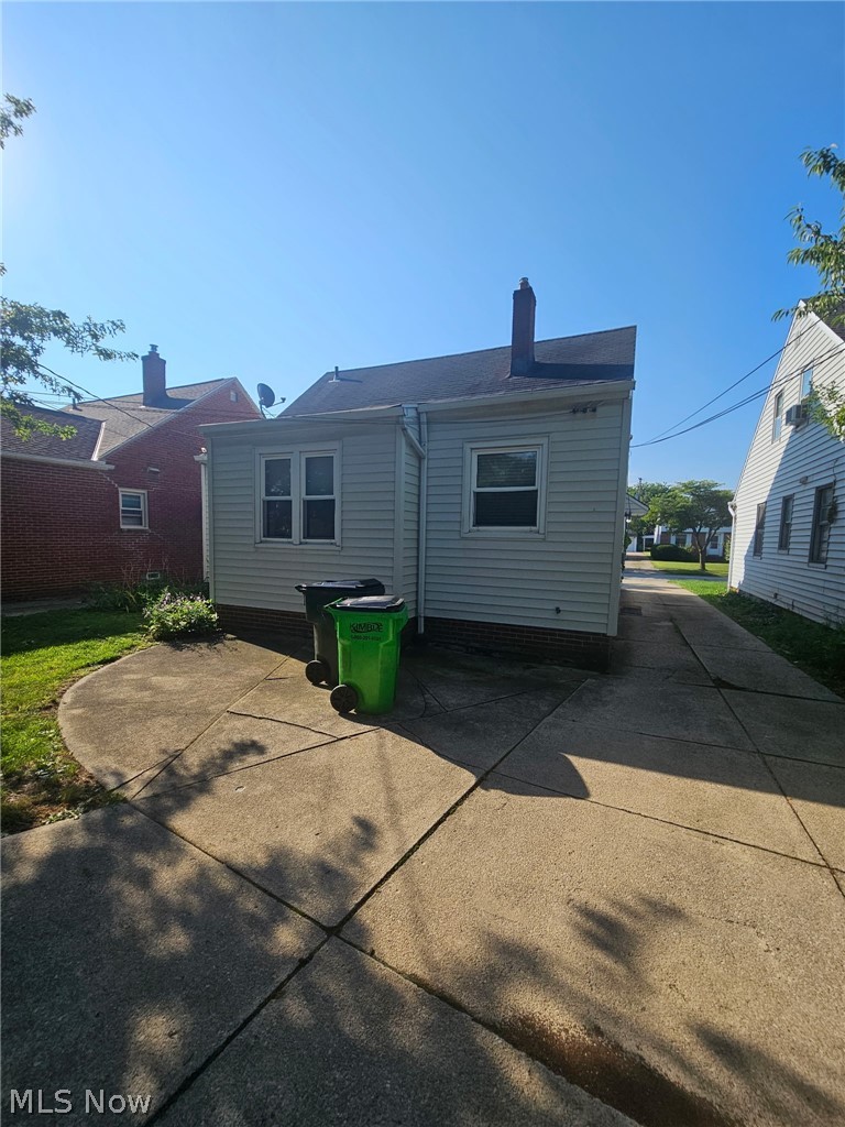 4237 Stonehaven Road Property Photo 5