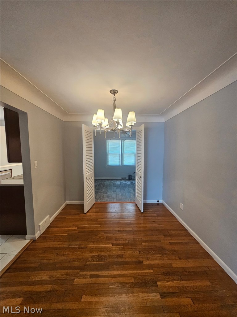 4237 Stonehaven Road Property Photo 7