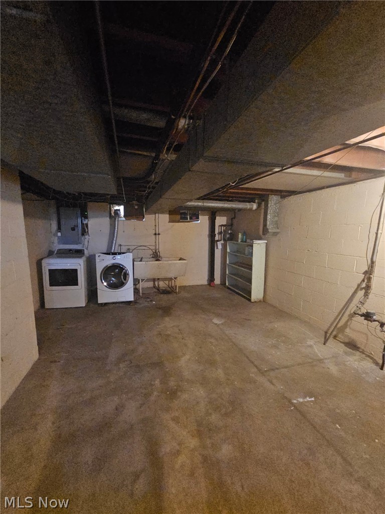 4237 Stonehaven Road Property Photo 8