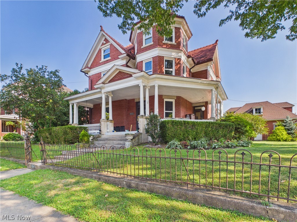 1315 Washington Avenue Property Photo 1