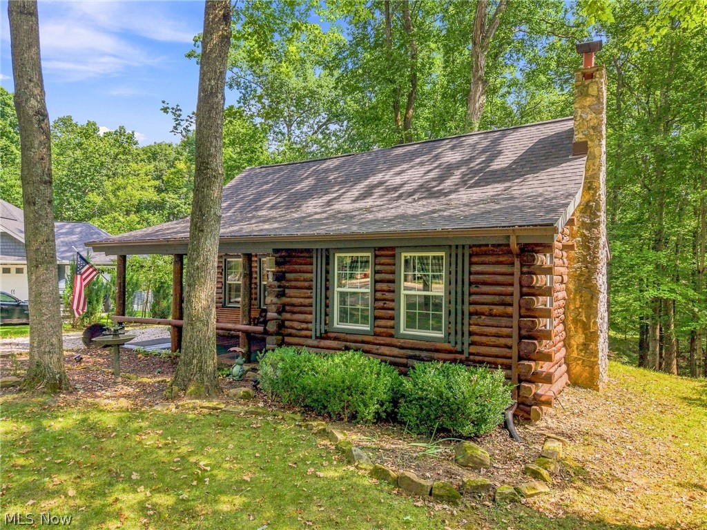 410 Apple Hill Drive N