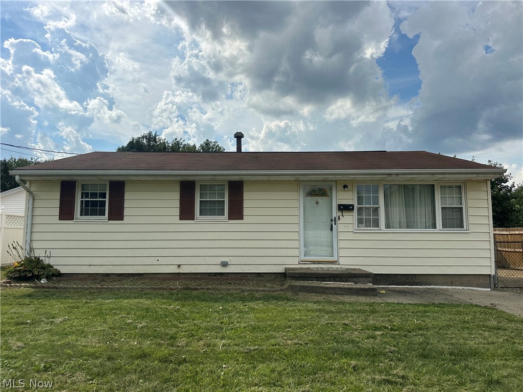 3125 Willowrow Avenue Ne Property Photo 1