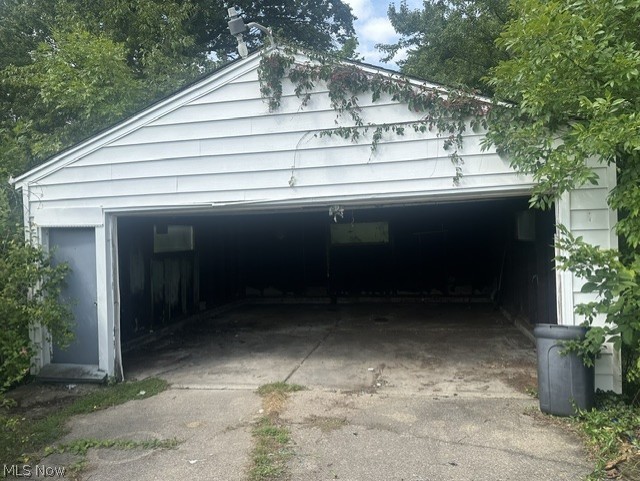 538 W Earle Avenue Property Photo 2