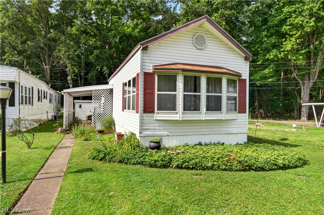 1219 Pasadena Boulevard Nw Property Photo 1