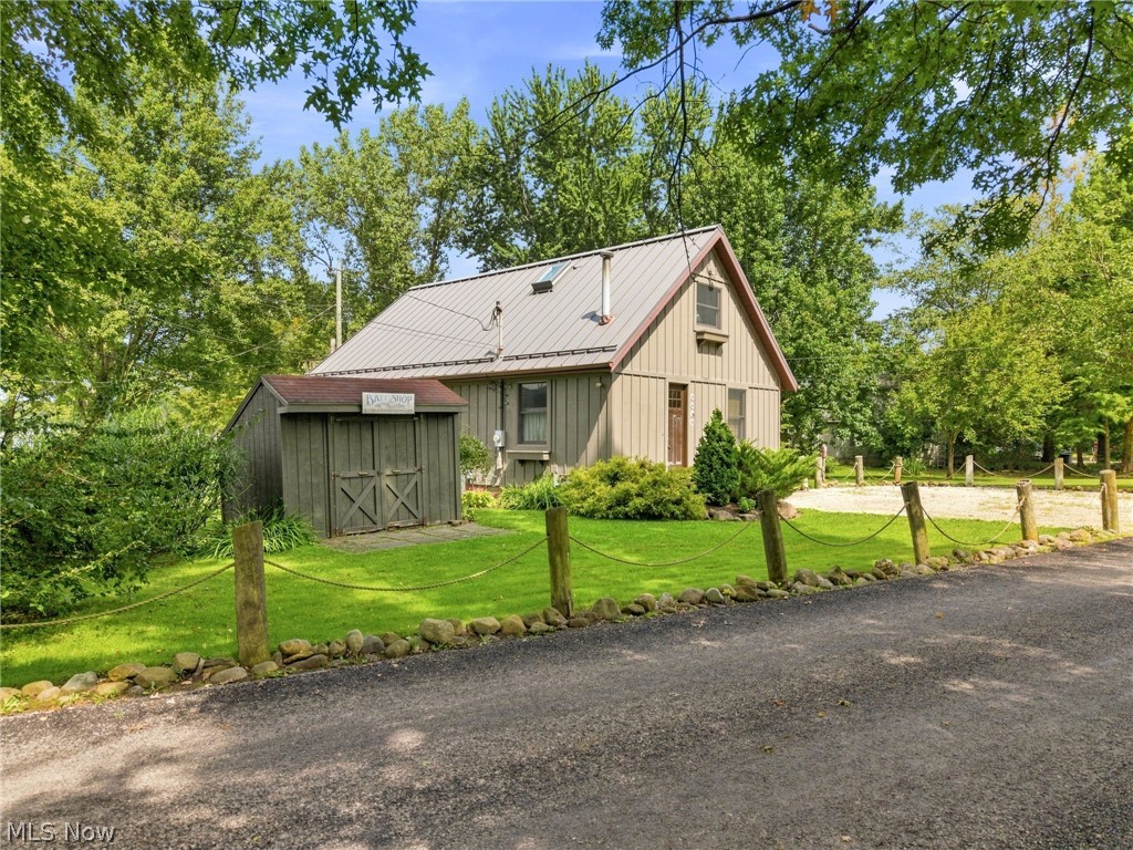 4059 Hardin Road Property Photo 4