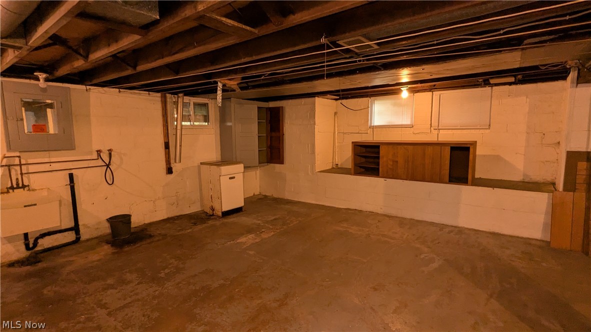 1611 Byron Avenue Sw Property Photo 48