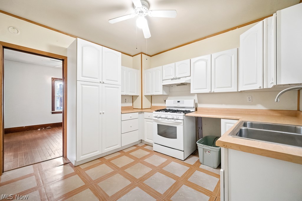 669 Scott Place Nw Property Photo 6