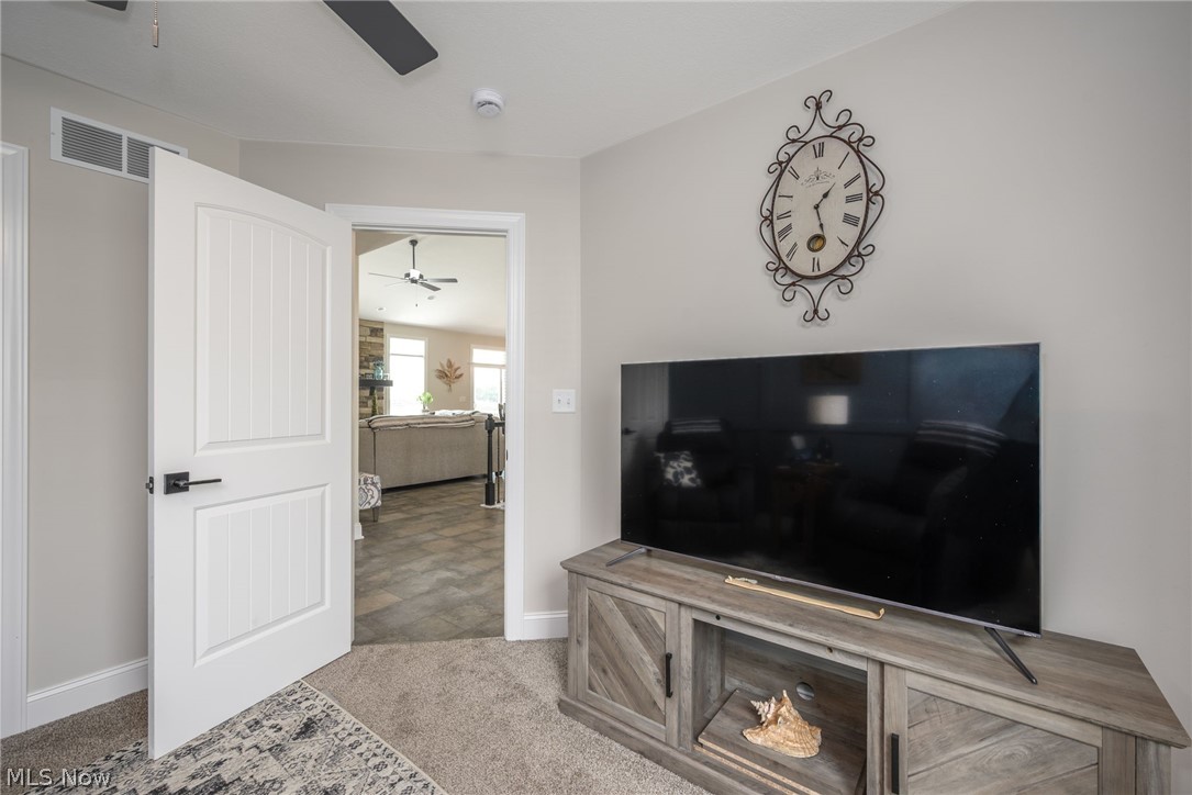 2182 Sugar Maple Drive Property Photo 6
