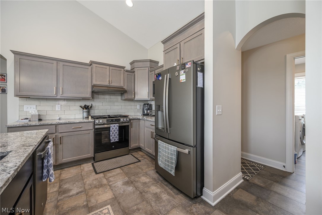 2182 Sugar Maple Drive Property Photo 19