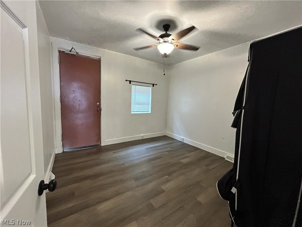 212 Main Street Property Photo 6