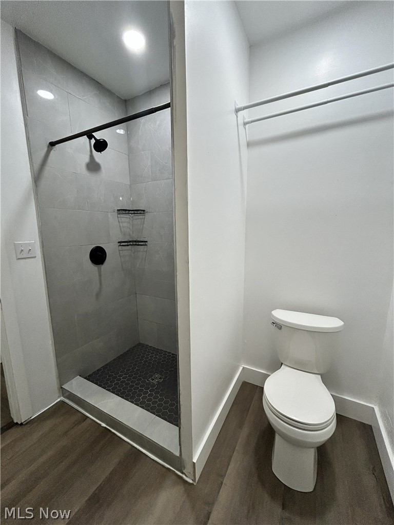 212 Main Street Property Photo 8