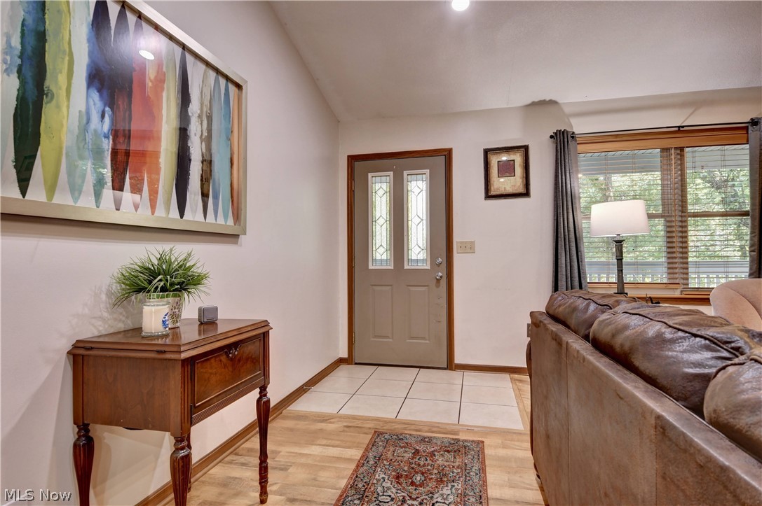 668 Floral Valley Drive E Property Photo 20