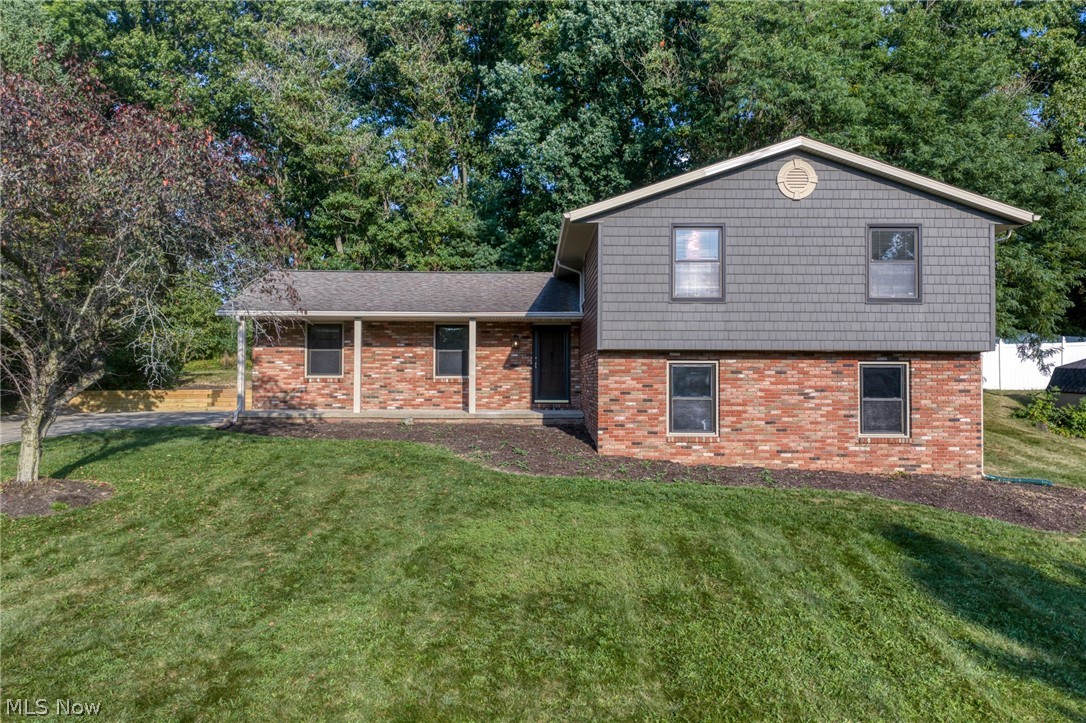 11210 Billingham Avenue Nw Property Photo 1