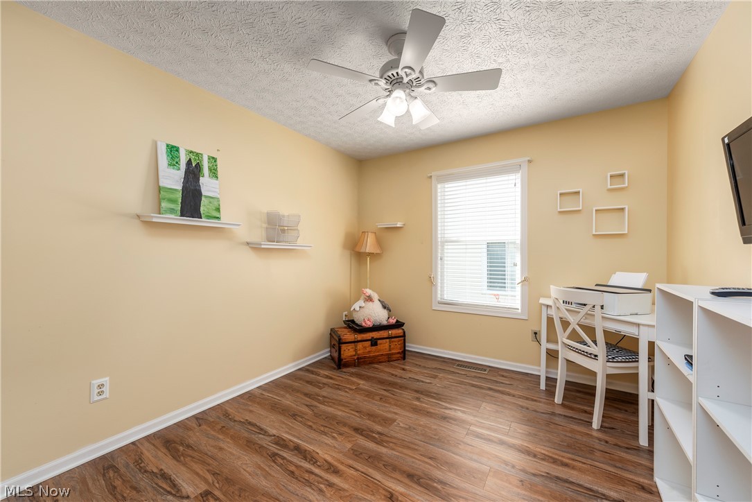 1412 Ledgewood Lane Property Photo 23