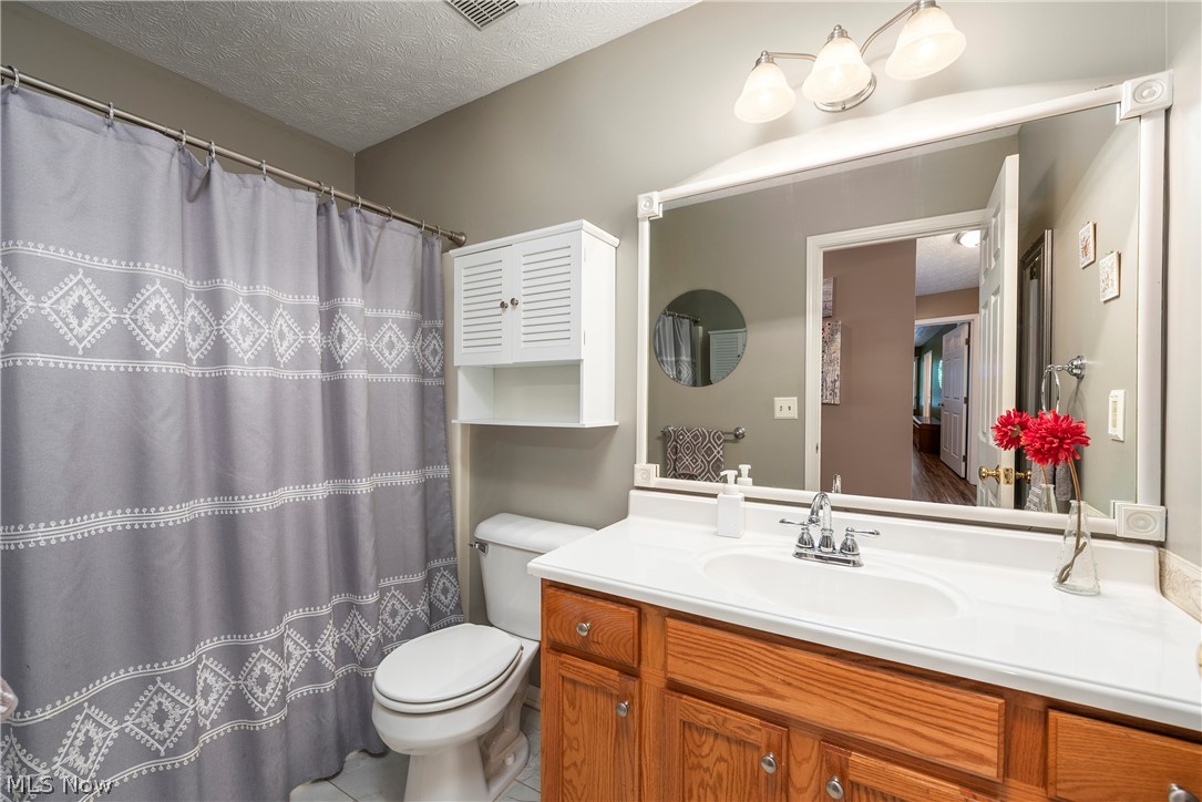 1412 Ledgewood Lane Property Photo 27