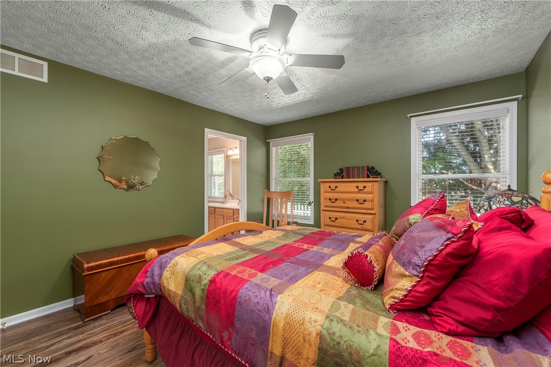 1412 Ledgewood Lane Property Photo 32