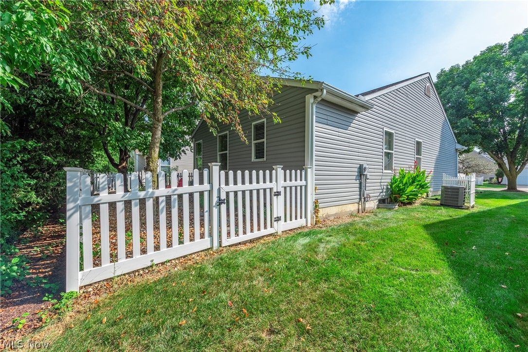 1412 Ledgewood Lane Property Photo 45