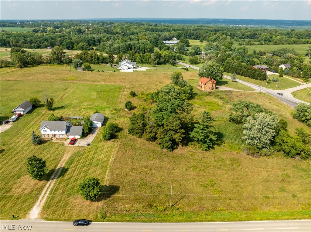 Paradise Road Property Photo 7