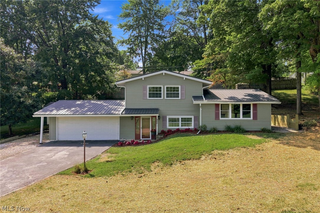 968 Mohican Drive Property Photo 1