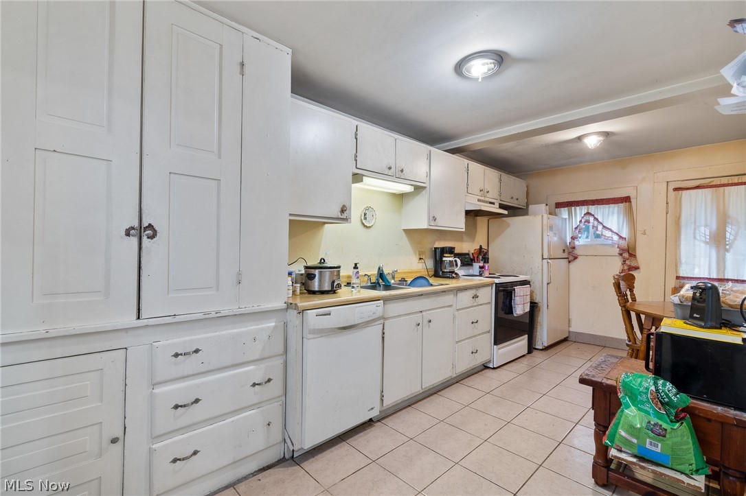 349 Bever Property Photo 20