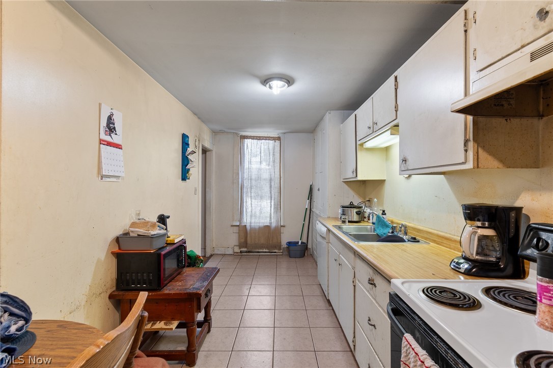 349 Bever Property Photo 22